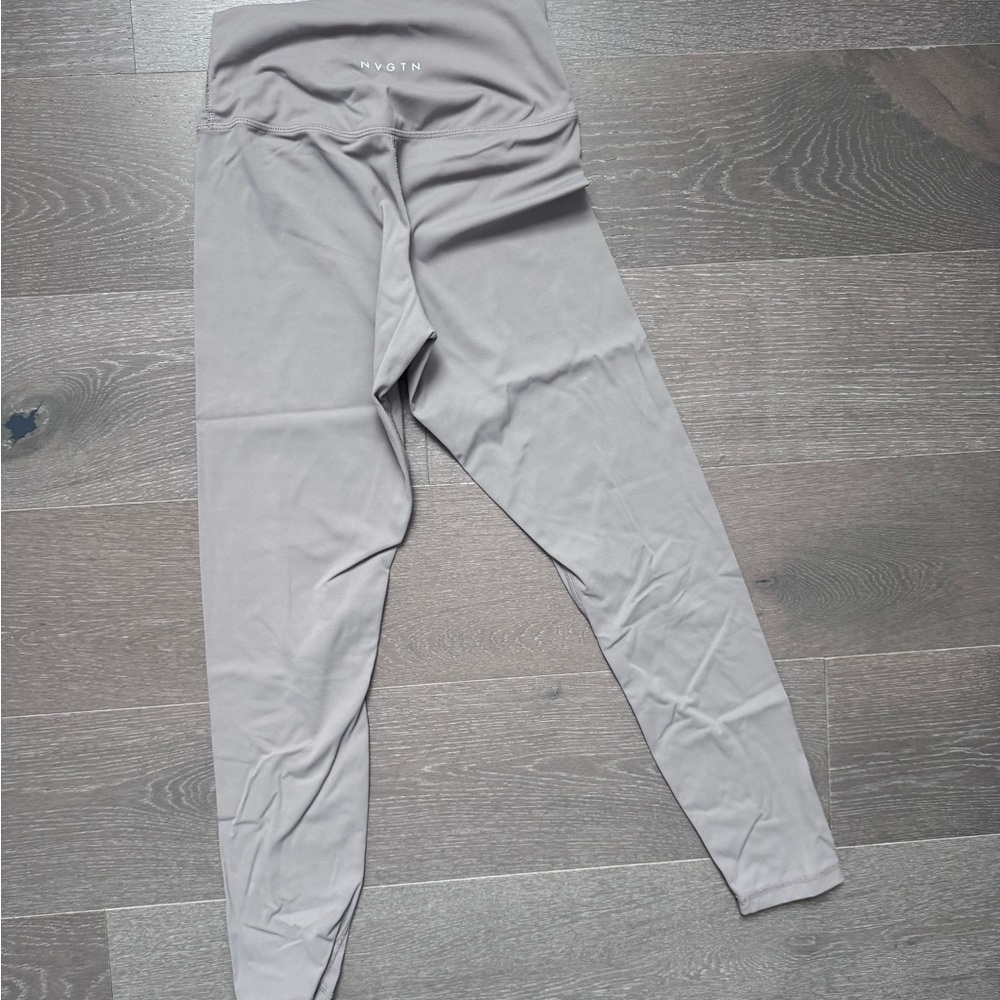 NVGTN Soft Gray Active Leggings